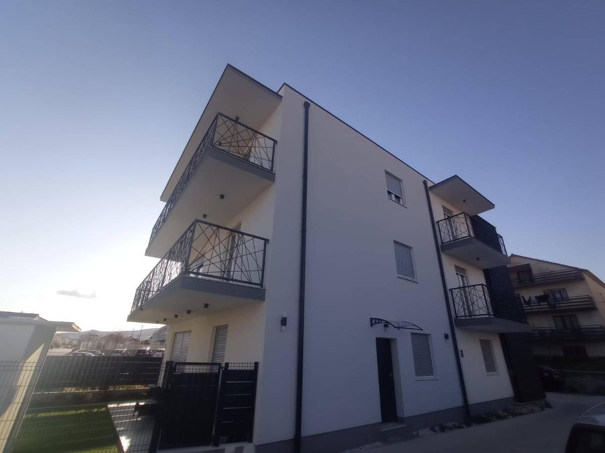 Apartment Punda Kaštela エクステリア 写真